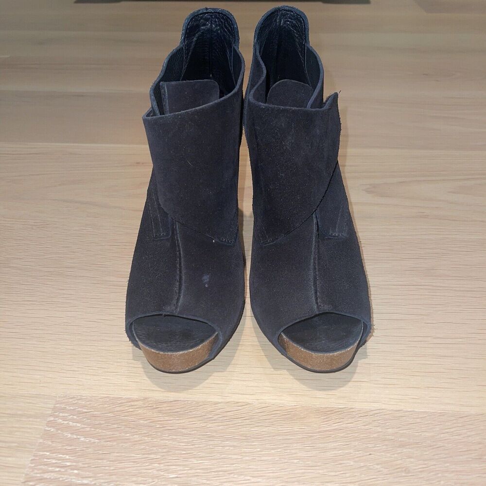 Pedro Garcia Chenoa Black Suede Bootie 38.5 - Picture 2 of 8
